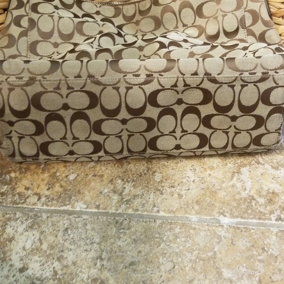 Coach shoulder bag - Picture 5 of 8